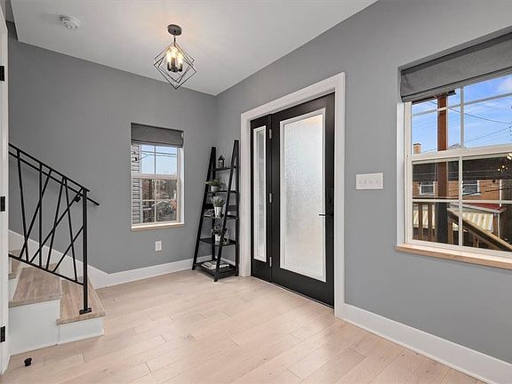 5th image of 404 Eureka St