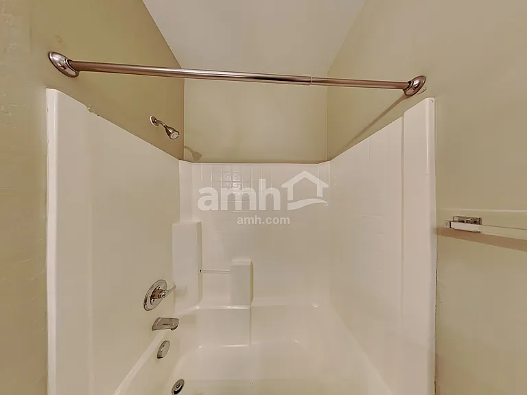 10859 W Locust Ln — Photo 23