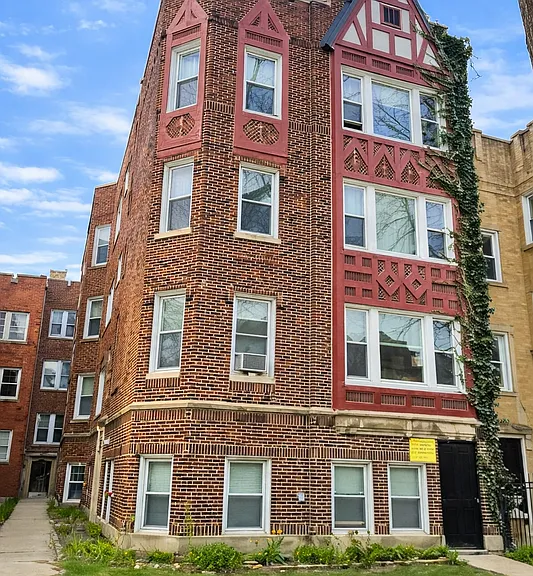 2042 W Farragut Ave #2S — Photo 1