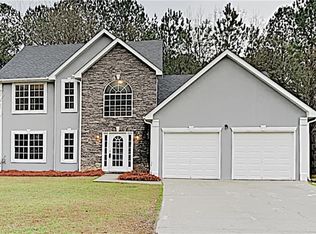 2528 Crooked Creek Ln, Decatur, GA 30035