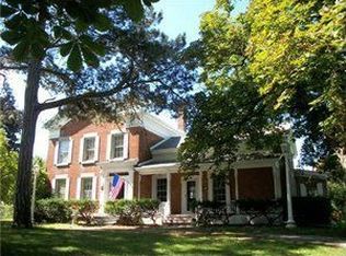 751 Lake St, Wilson, NY 14172