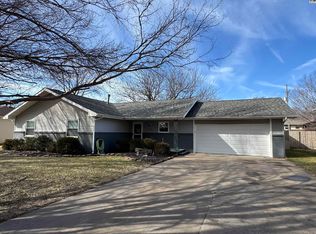 541 Parkway Ave, Pratt, KS 67124