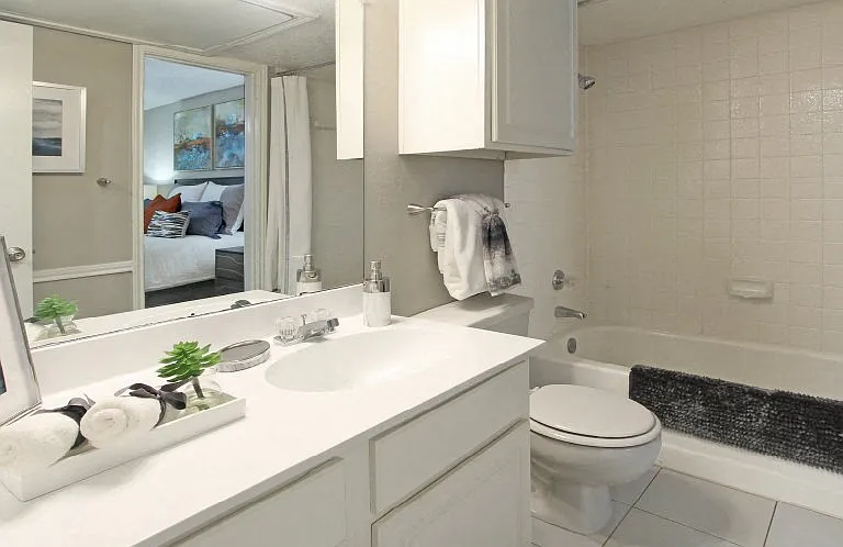 Preston Village Apartments — Photo 21
