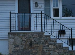 21 Oneida Ave, Worcester, MA 01606