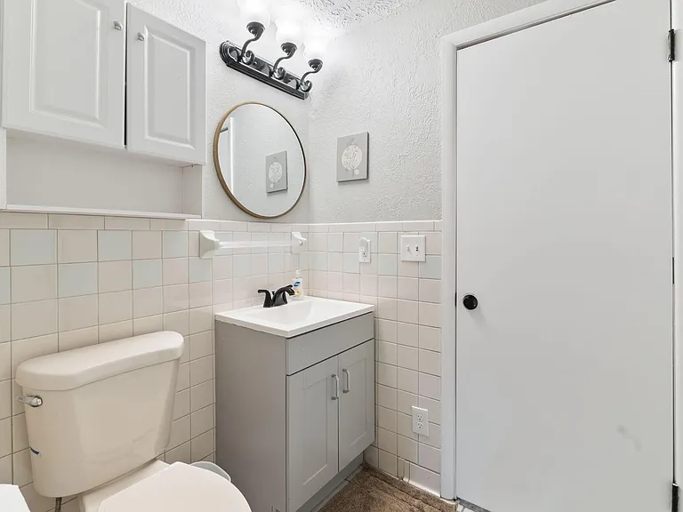 4731 W Castlewood Dr — Photo 8
