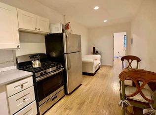 180 Meserole St APT 3, Brooklyn, NY 11206