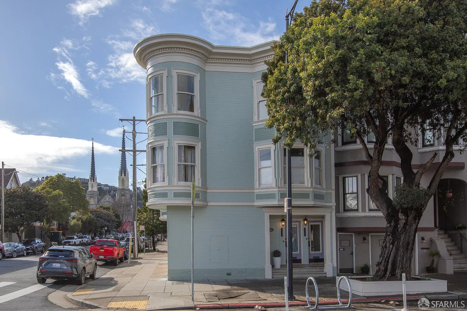 106 Valley St photo 1