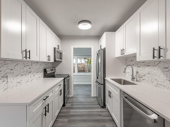 2nd image of 115 SE Celestia Court