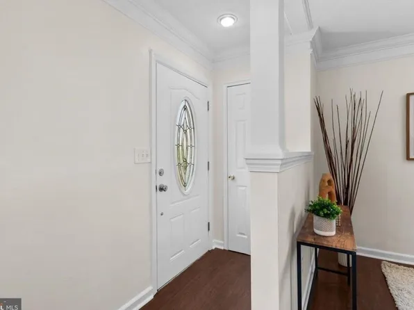 9011 Miles St, Silver Spring, MD 20901