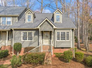 105 Loch Bend Ln, Cary, NC 27518