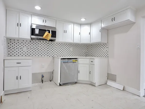 312 Linden Ave, Jersey City, NJ 07305