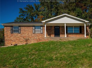 3 Windsong Way, Nitro, WV 25143