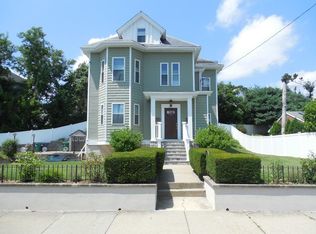 201 Jackson Rd #2, Newton, MA 02458