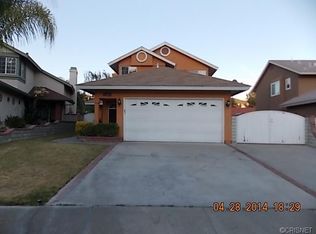 28910 Raintree Ln, Santa Clarita, CA 91390