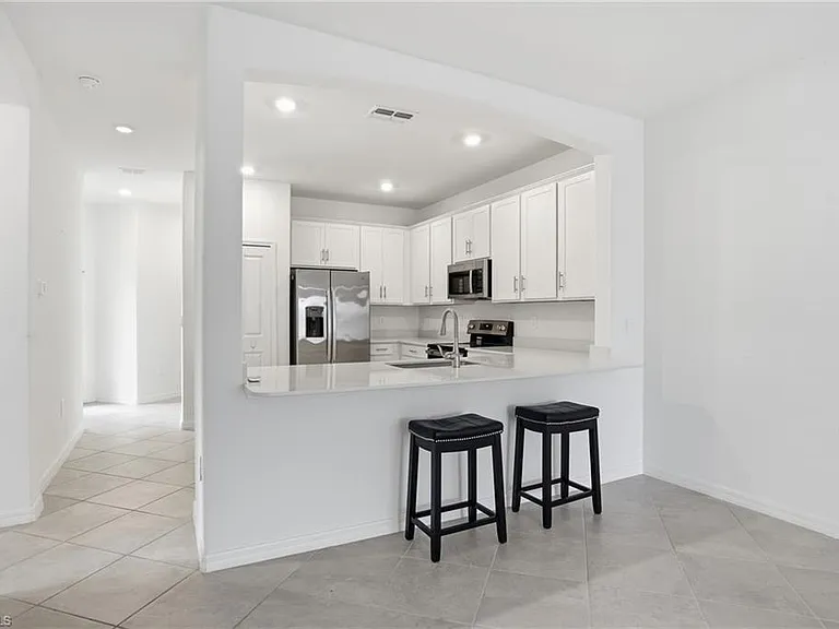 2215 Dragonfruit Way — Photo 14