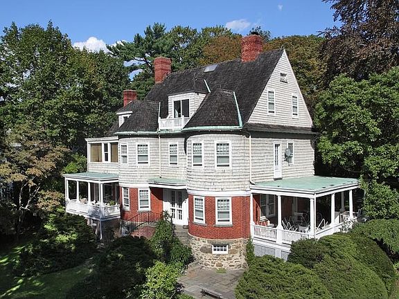 Historic Wainright Home