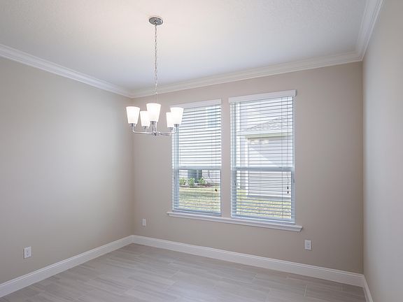 3rd image of 287 Renwick Pkwy