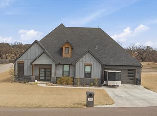 2600 Hayfield Way, Guthrie, OK 73044