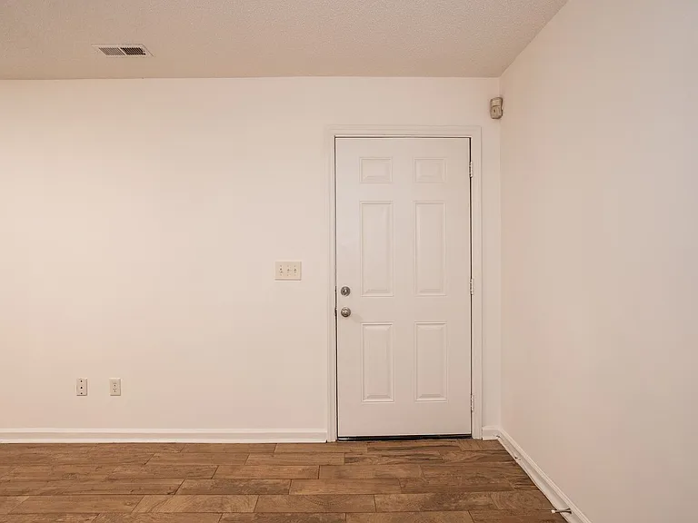 5410 Talserwood Dr — Photo 6