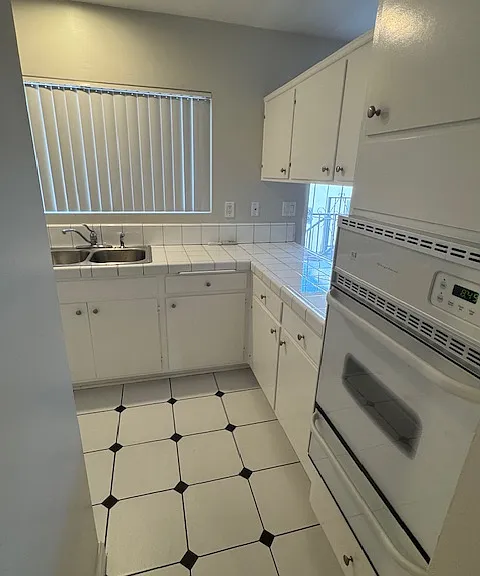 95 Hurlbut St #7 — Photo 12