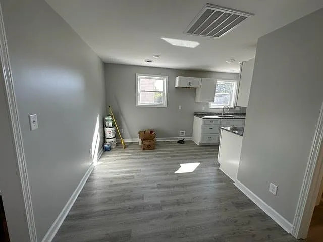 305 Leonford St — Photo 10