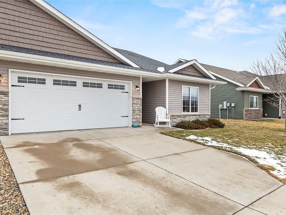 1st image of 1230 Moonflower Ave