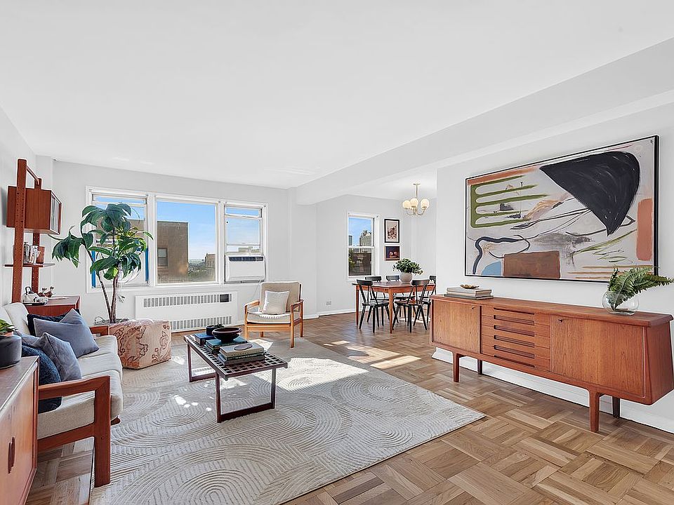 1st image of 34 Plaza St E APT 607