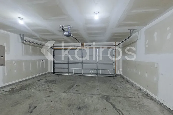 101 Saint Matthew Way — Photo 25