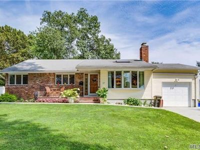 27 Rellim Dr, Glen Cove, NY, 11542