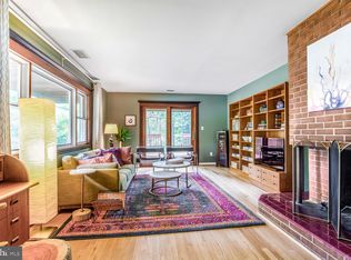 11202 Stephen Ln, Beltsville, MD 20705
