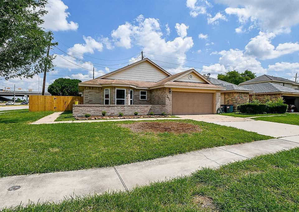 1st image of 13550 Creek Springs Dr