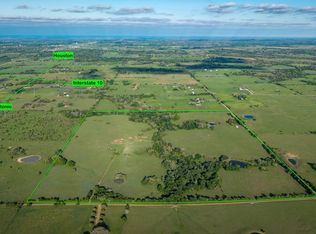 1070 Muehr Rd, Weimar, TX 78962