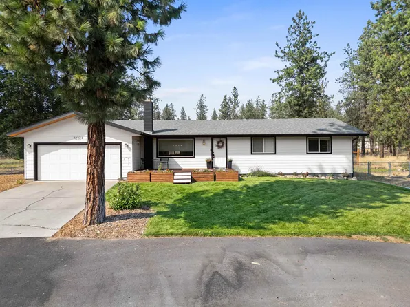 12324 W Meadowview Ln, Nine Mile Falls, WA 99026
