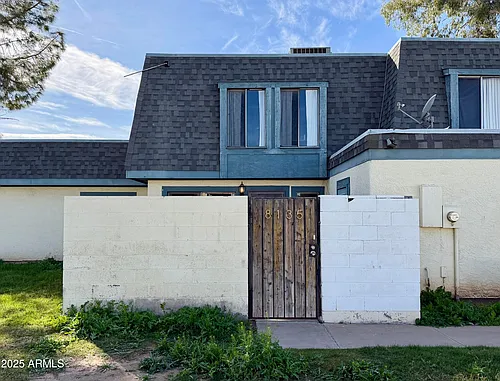 8135 N 32nd Dr Photo 1