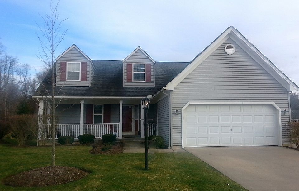 1st image of 111 Bridgewater Ln
