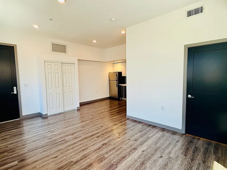 5812 Virginia Ave — Photo 7
