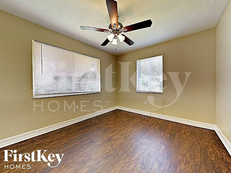 22162 Belinda Ave — Photo 9