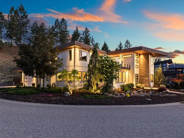 1091 Westpoint Dr, Kelowna, BC V1W 4Z9