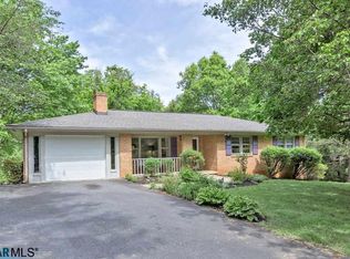 5786 Buffalo River Rd, Earlysville, VA 22936