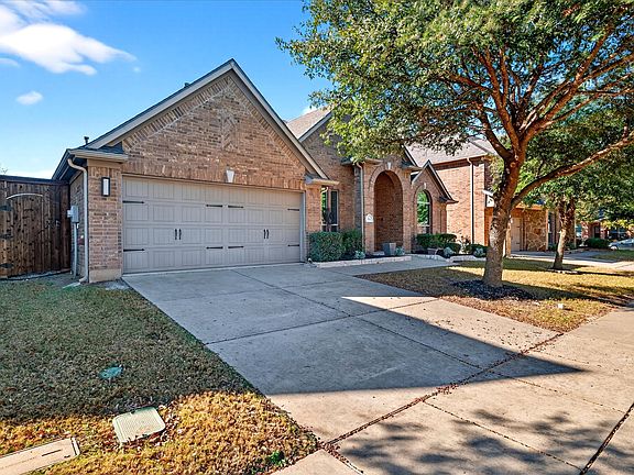 3rd image of 350 Falstaff Dr
