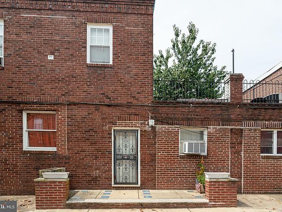 2nd image of 1129 McKean St