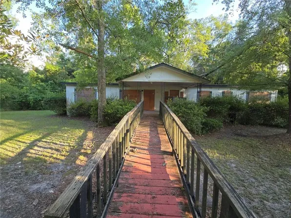 300 E Hamilton Ave, Waycross, GA 31503