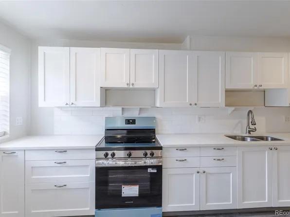 1200 S Monaco St Parkway #17, Denver, CO 80224