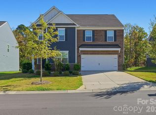 124 Tackle Box Dr, Troutman, NC 28166