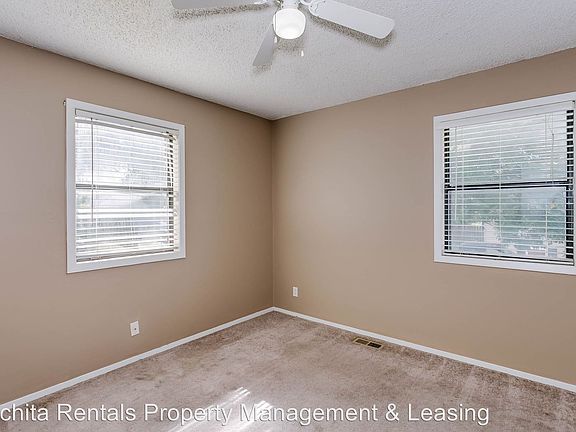 5th image of 2814 W Anita Ave