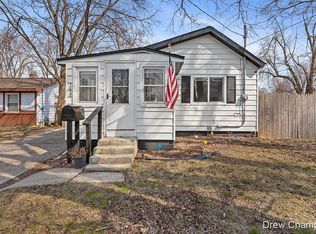 3058 Longstreet Ave SW, Wyoming, MI