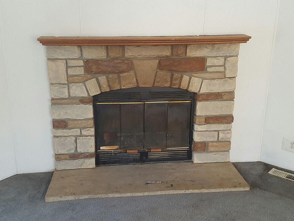2nd image of 2506 4th Ave