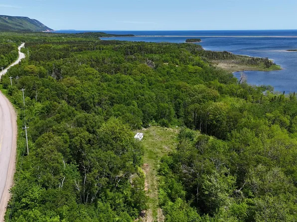 Bay Saint Lawrence Rd, Aspy Bay, NS B0C 1G0