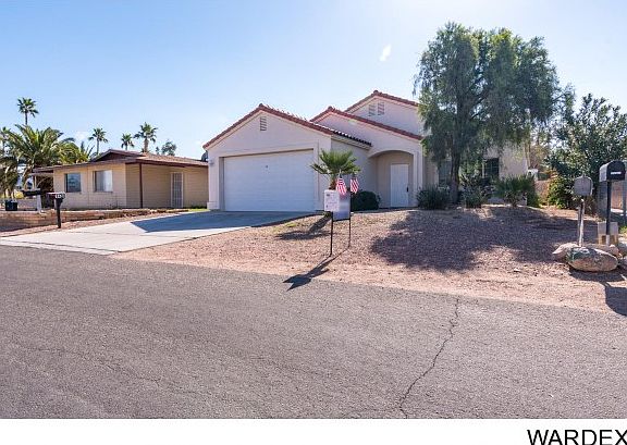 2nd image of 1490 Terrace Dr