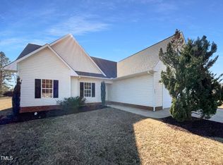 70 Waterford Dr, Angier, NC 27501